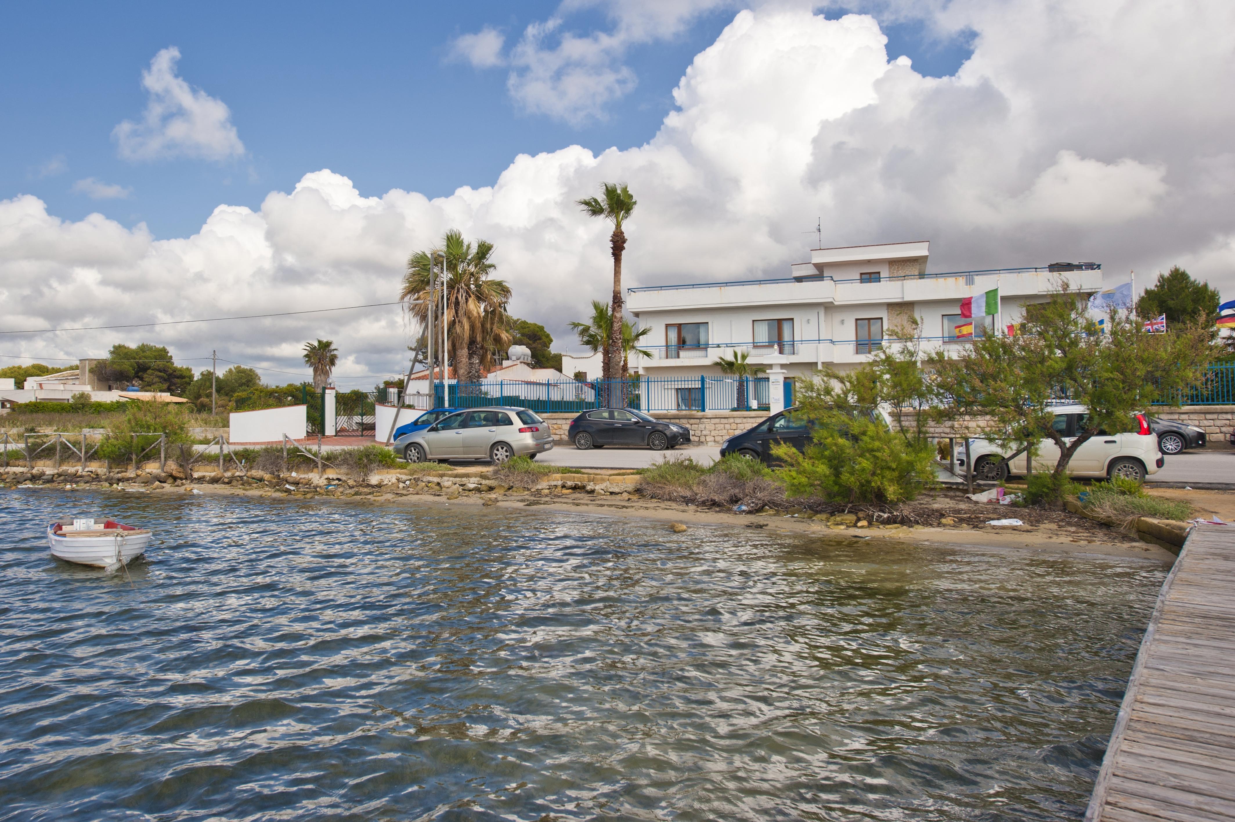 Relais Lo Stagnone Hotel Marsala Exterior photo